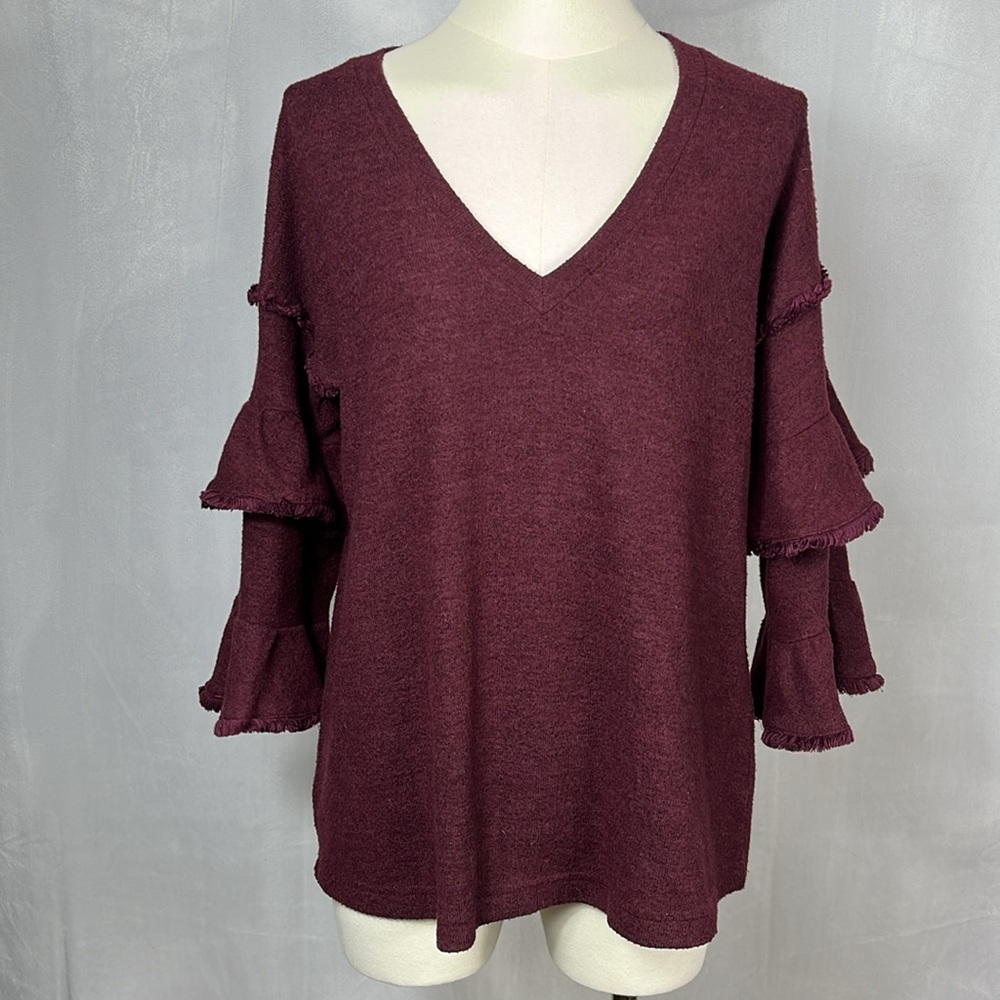 Miss Me Burgundy Tiered Sleeve V Neck Sweater.